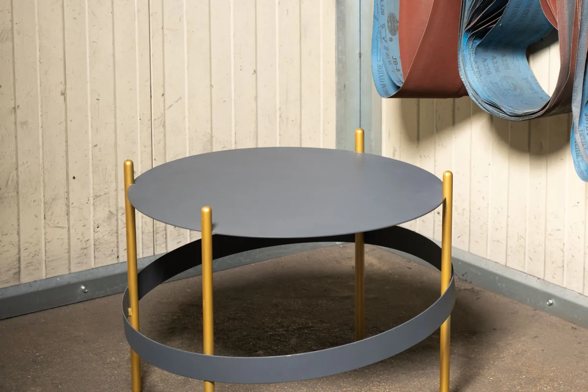 Orbita, coffee table